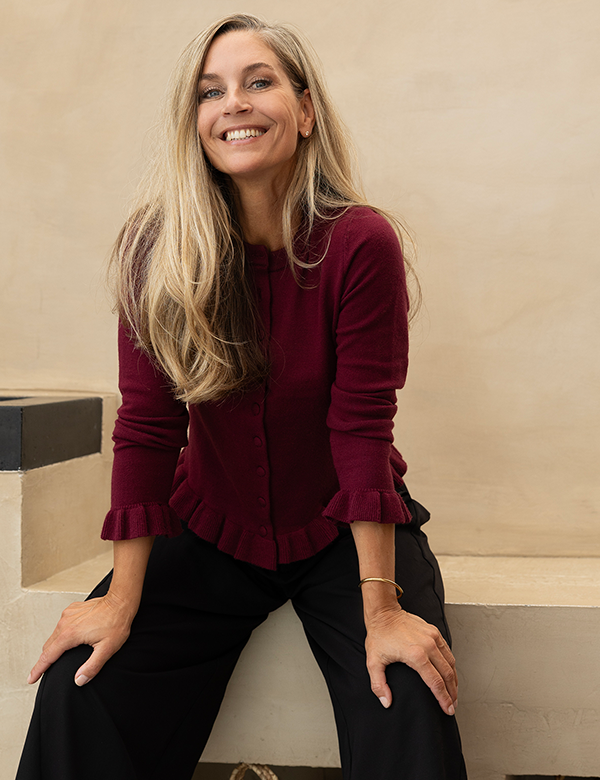 Vrouwelijk model met blond haar Mirella W.