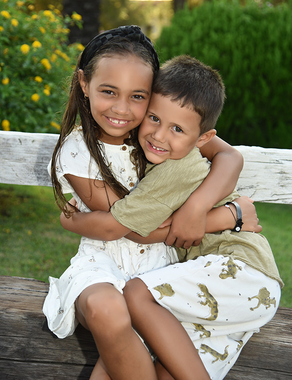 Kindermodel met bruin haar Myliana