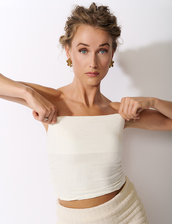 Vrouwelijk model Nanon