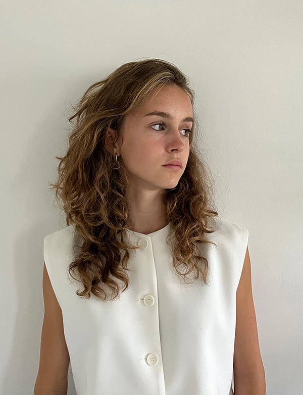 Tienermodel met bruin haar Noemie H.