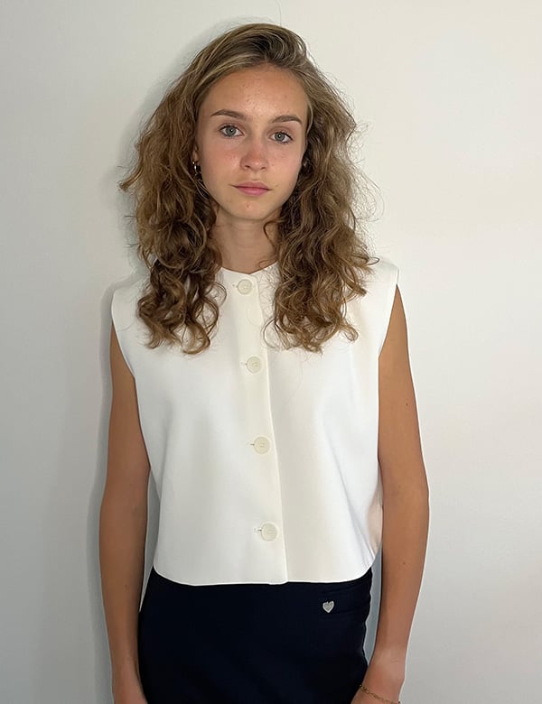 Tienermodel met bruin haar Noemie H.
