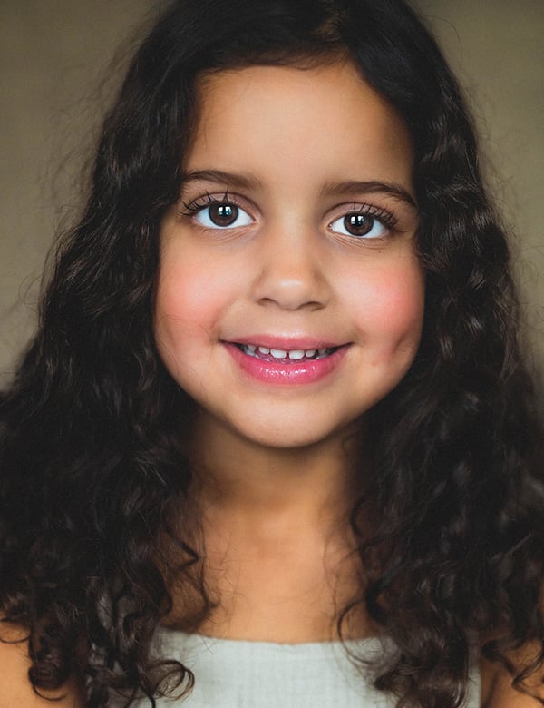 Model Kindermodel met bruin haar noor