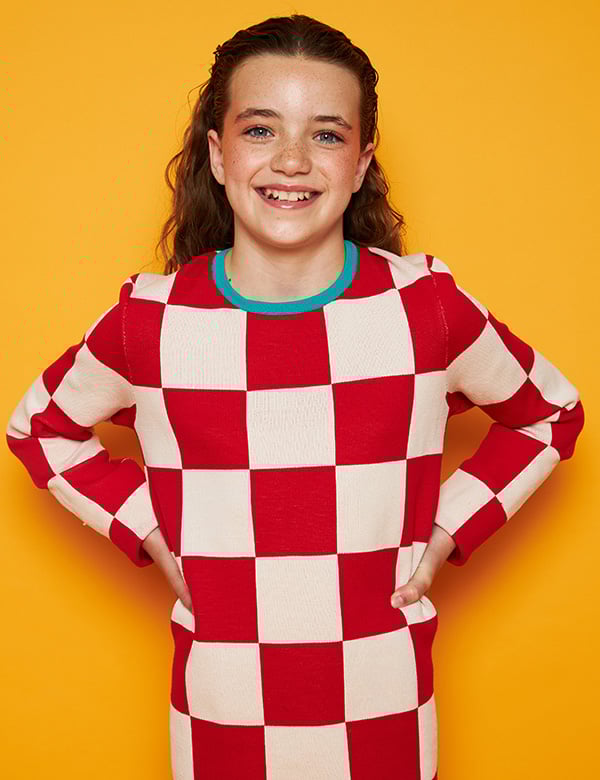 Kindermodel met bruin haar Nynthe