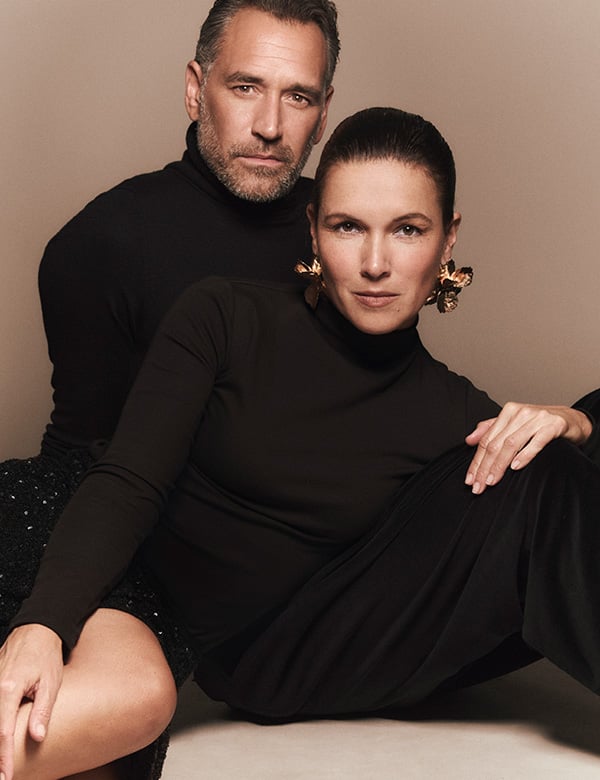 Mannelijk model met bruine ogen Okke.