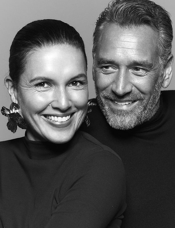 Mannelijk model met bruine ogen Okke.