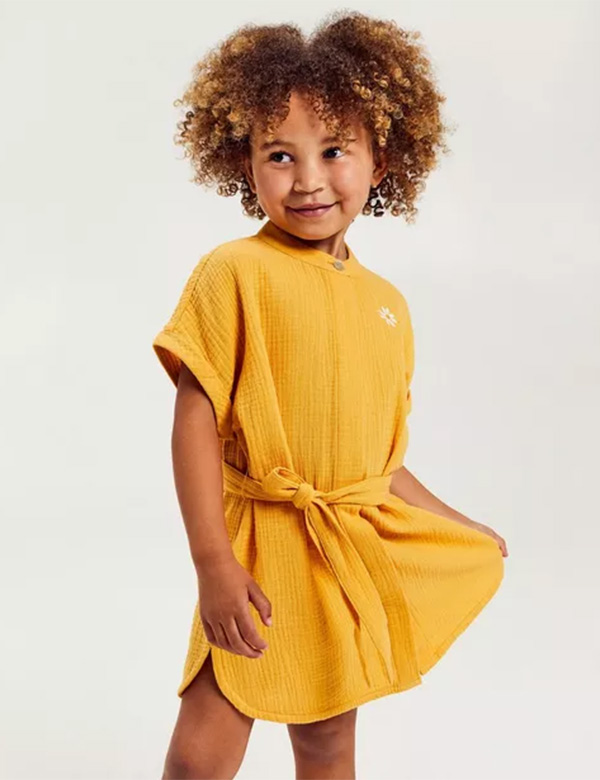 Kindermodel krullend haar Olivia