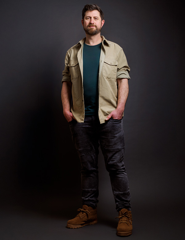 Mannelijk model met bruin haar en bruin-groene ogen Pepijn H.