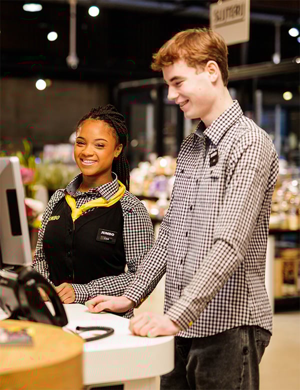 Tienermodel met bruin haar Philippe