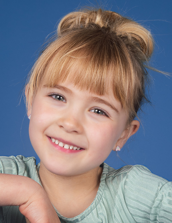Kindermodel blond haar pip r.