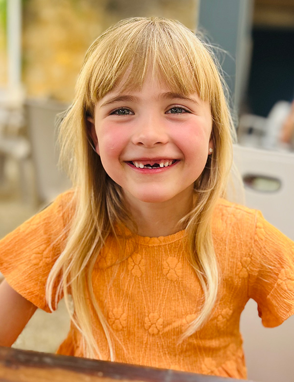 Kindermodel met blond haar Pip R.