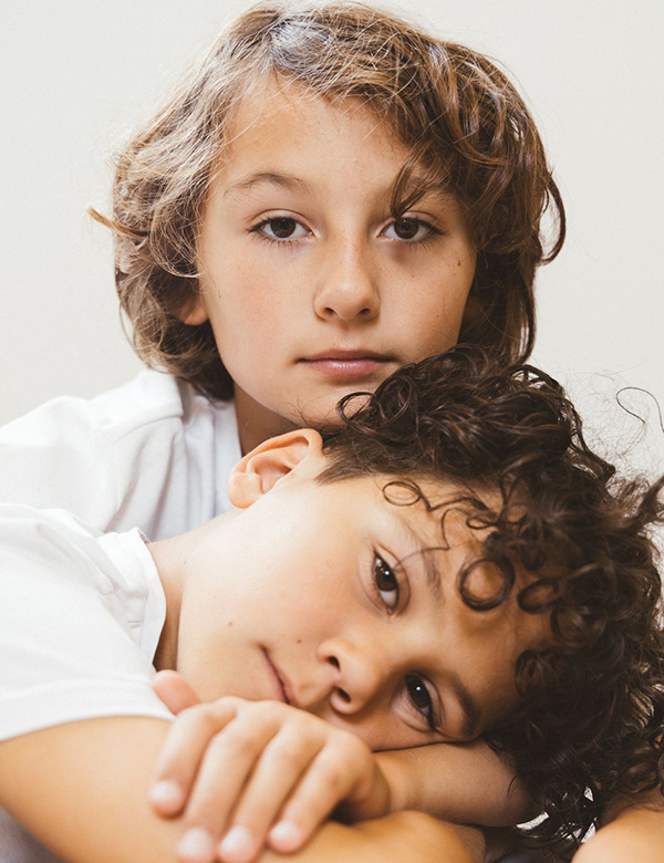 Kinder model met donker haar Raff