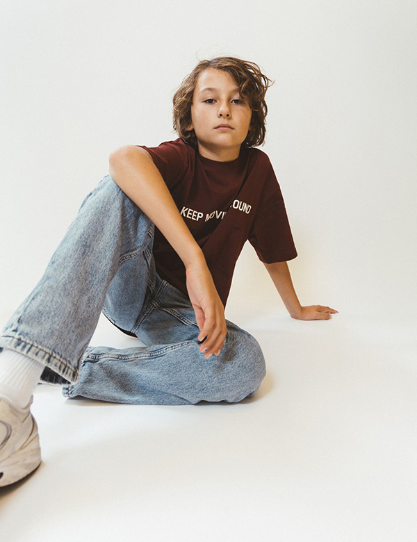 Kinder model met donker haar Raff