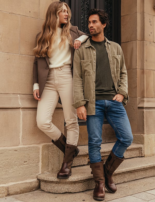 Mannelijk model met bruin haar Raphael