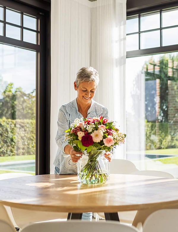 Vrouwelijk model kort haar Ria