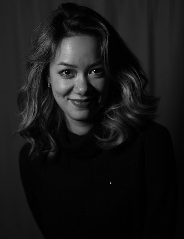 Vrouwelijk model met bruin haar Rosanne