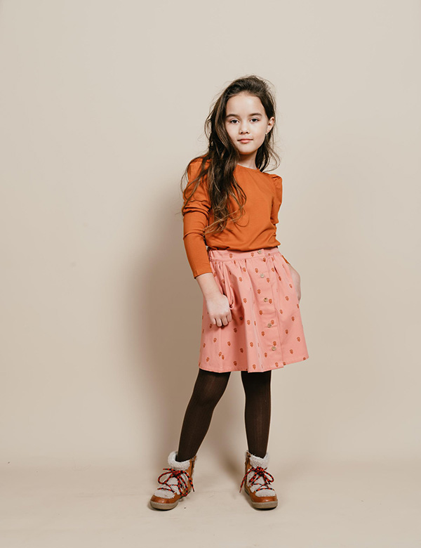 Kindermodel bruin haar Row