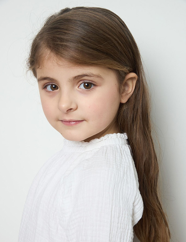 kindermodel met bruin haar Rozie K.