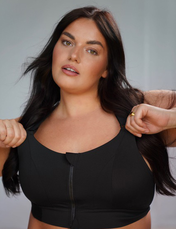 Vrouwelijk model met zwart haar Ruth