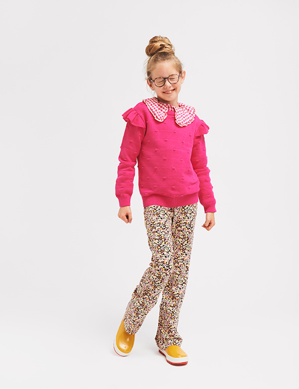 Kindermodel met blond haar Saar