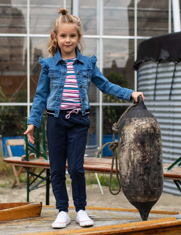 Kinder model meisje met blond haar Saar