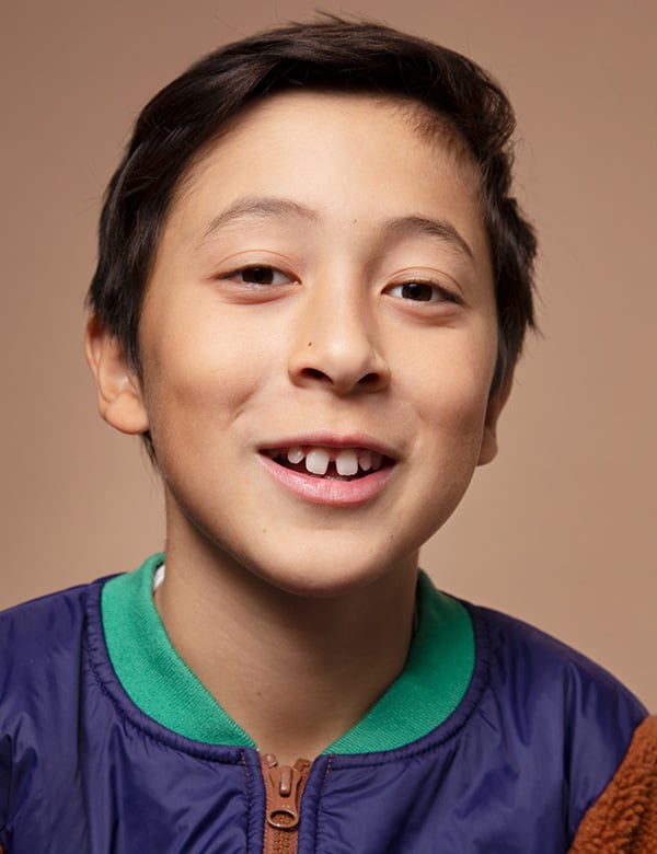 Kindermodel met bruin haar sam