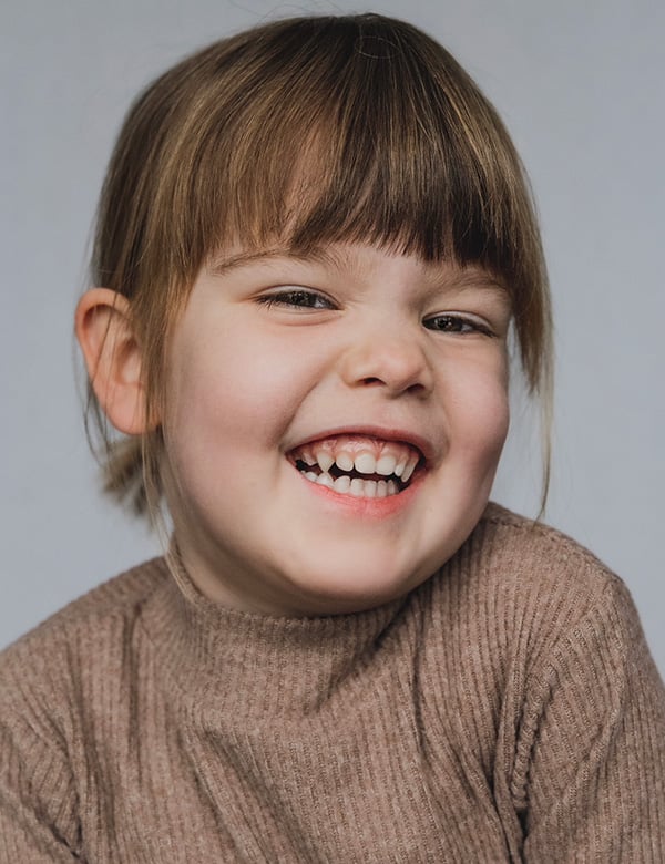 Kindermodel met bruin haar Sammie