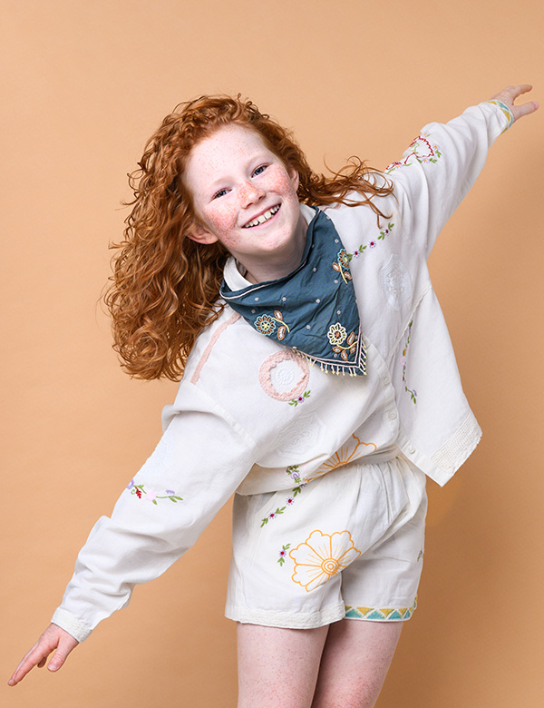meisjes kindermodel met rode krullen Sarah V