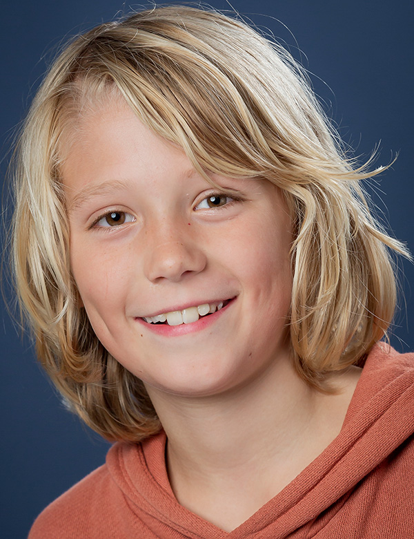 Model Kindermodel met blond haar seth