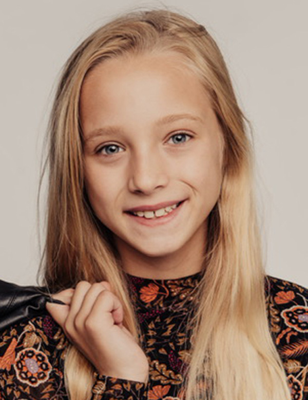 Model Kindermodel blond haar shae-lynn