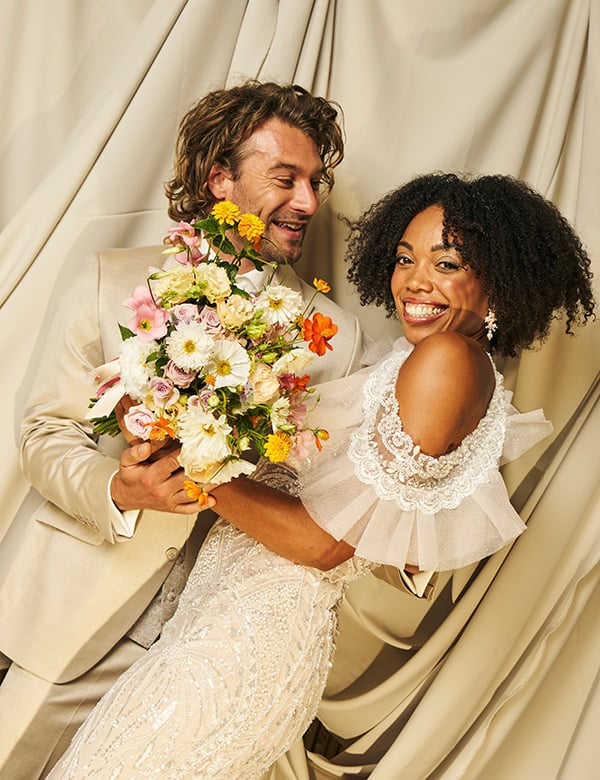 Vrouwelijk model donker haar Sharon