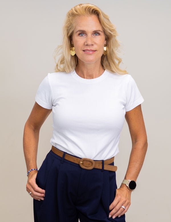 Vrouwelijk model met blond haar Shiela