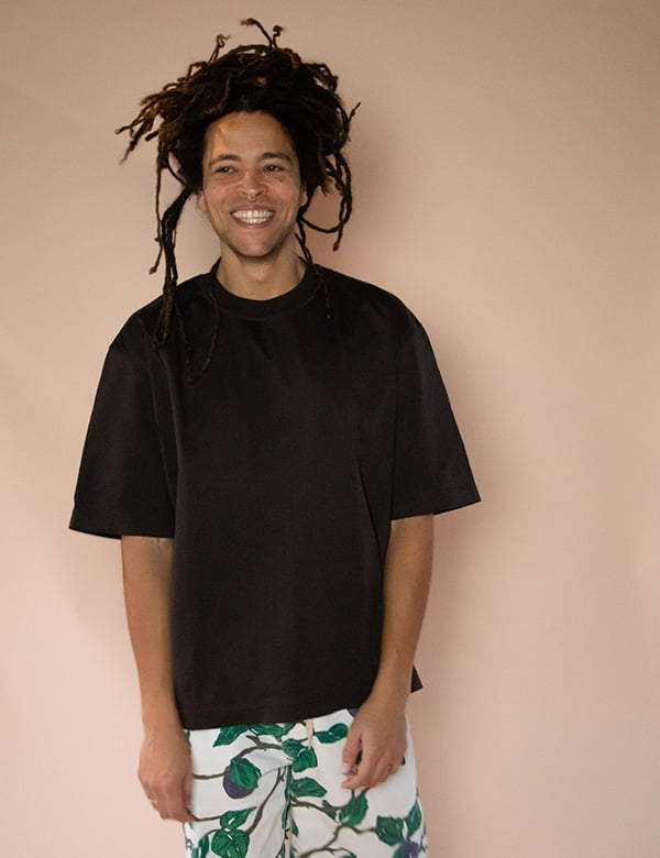 Mannelijk model met dreads Sidney M.
