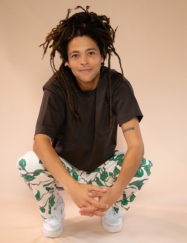 Mannelijk model met dreads Sidney M.