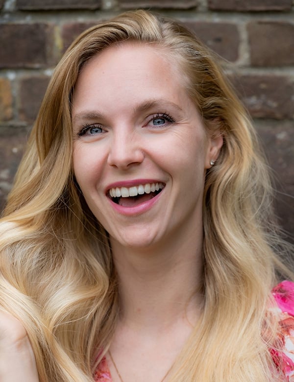 Vrouwelijk model met blond haar Sietske