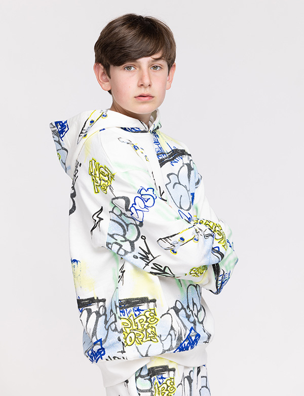 Kindermodel bruin haar Simon