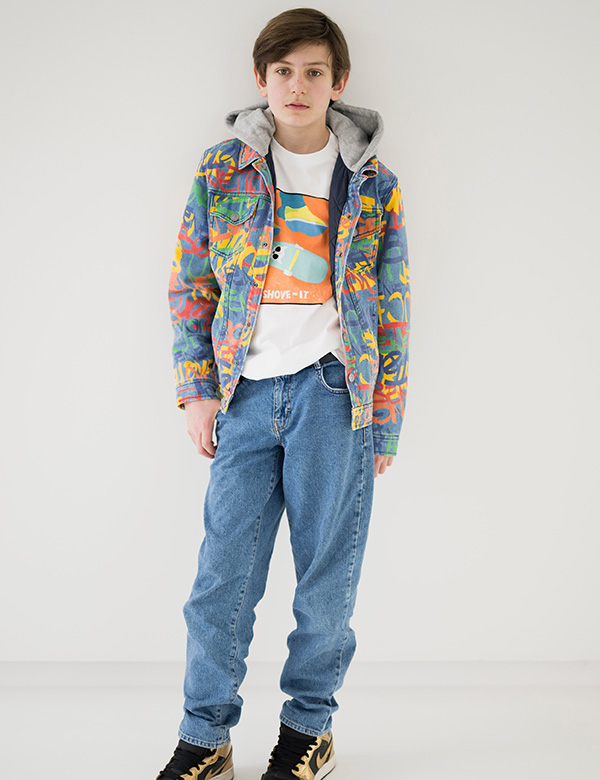 Kindermodel bruin haar Simon
