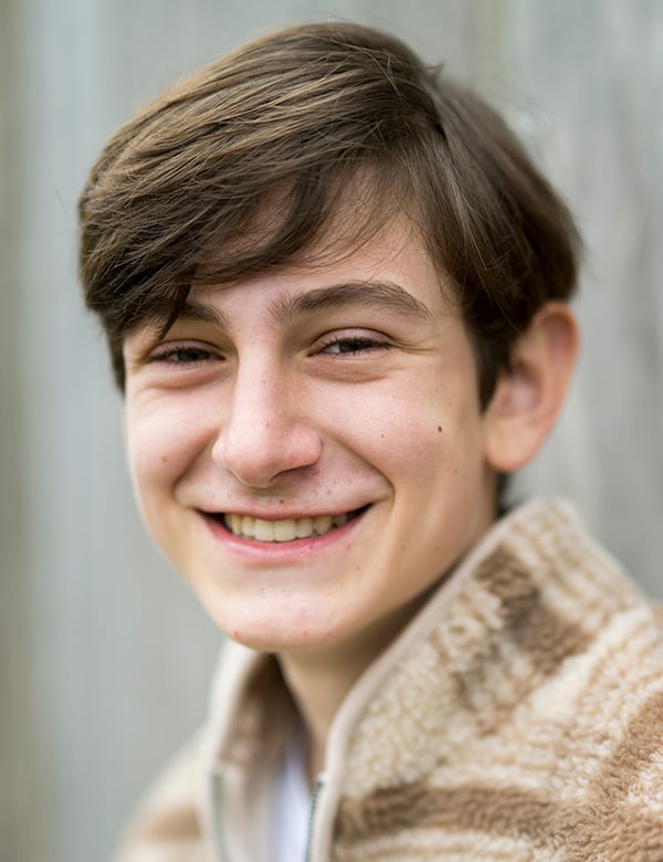 Model Kindermodel met zwart haar simon