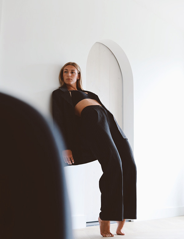 Vrouwelijk model met blond haar Sophie Guusje