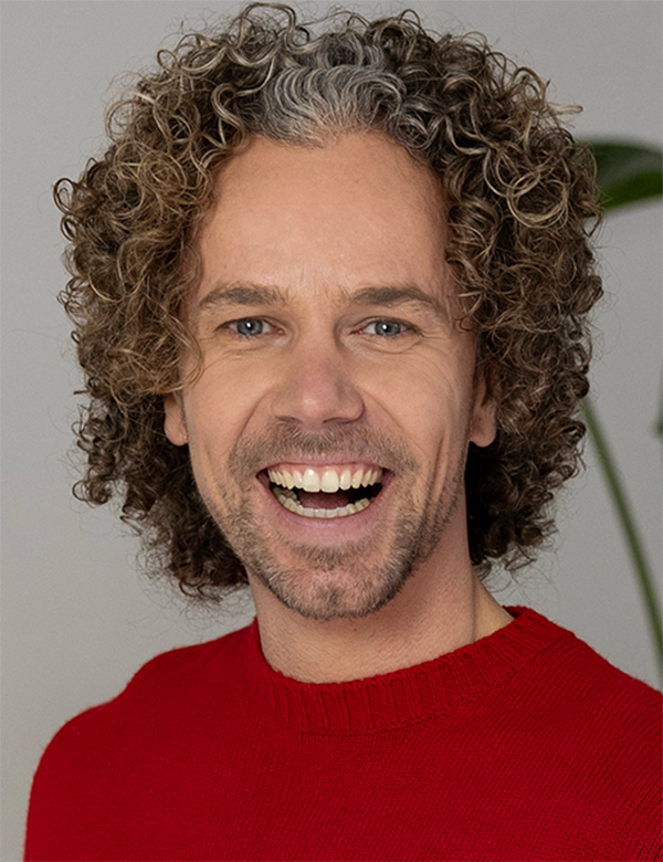 Mannelijk model met donkerblond haar stefan p.