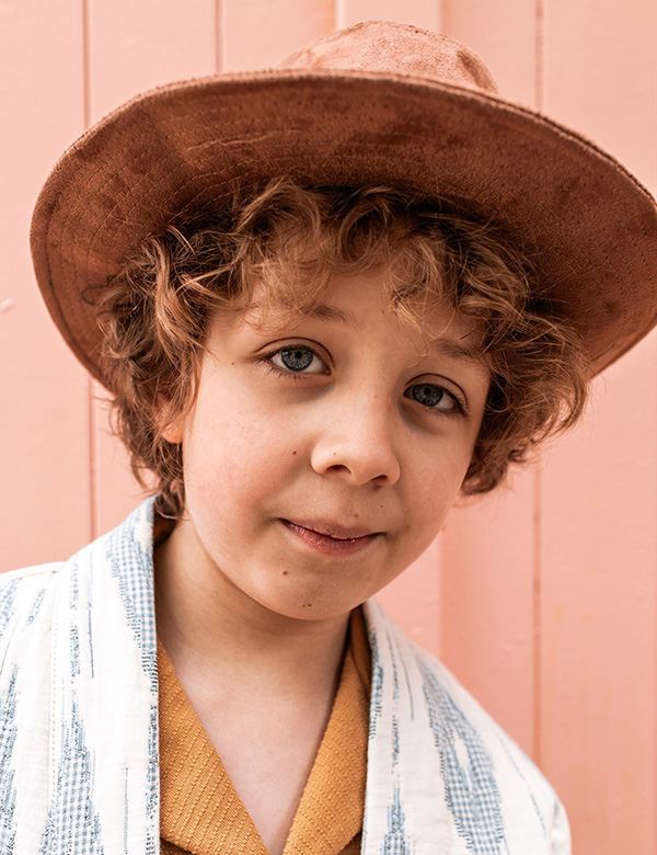 Kindermodel krullend haar Thor