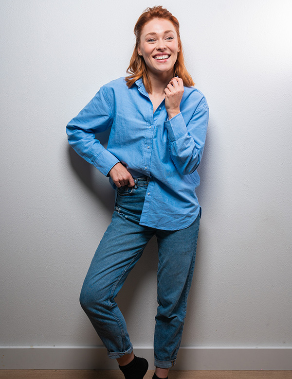 vrouwelijk model met rood haar Vivian