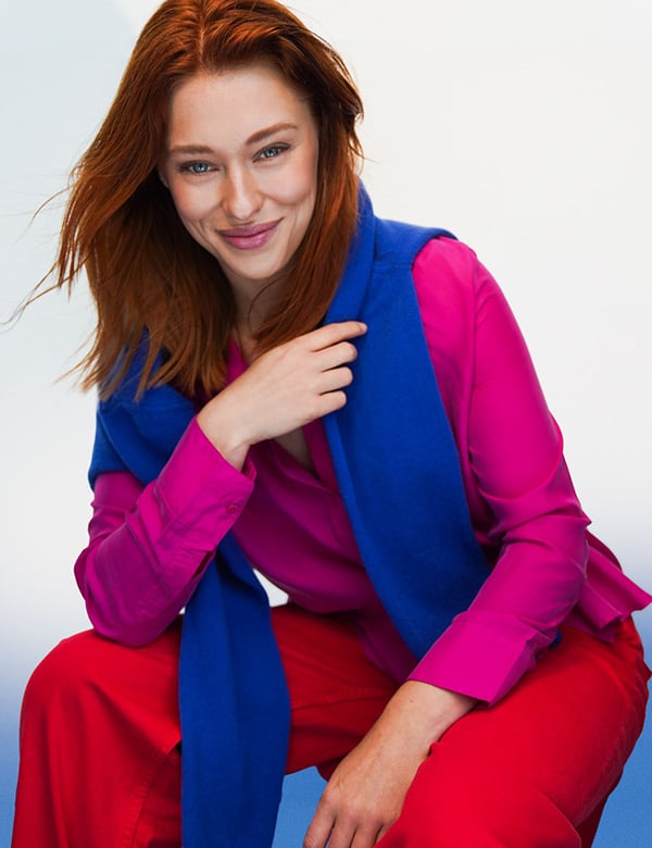 Vrouwelijk model met blond haar Vivian