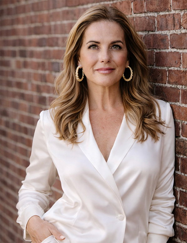 Vrouwelijk model met donkerblond haar Winnie A.