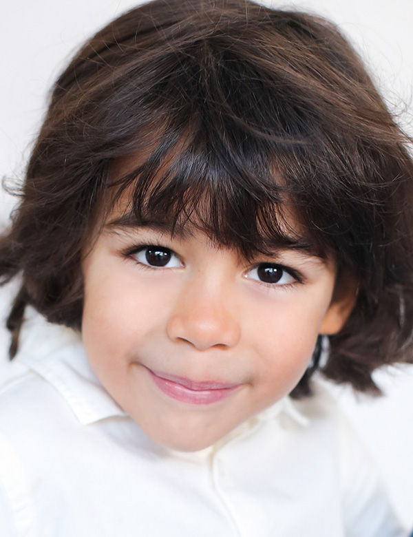 Model Kindermodel met bruin haar xavier