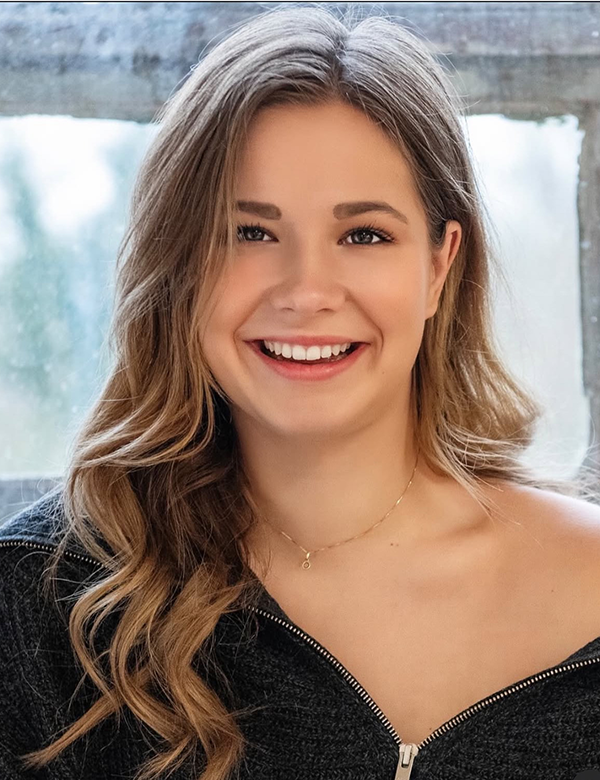 Vrouwelijk model chloe l.