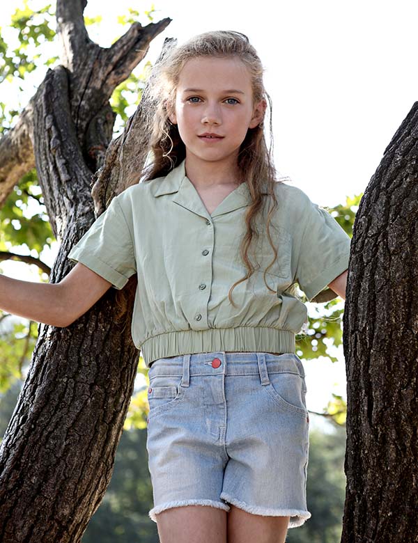 Kindermodel met blond haar Lieselot