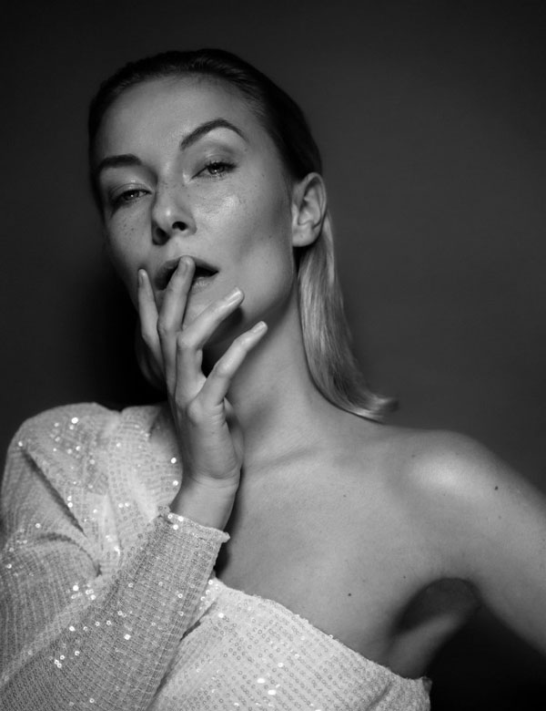 Vrouwelijk model Lisa