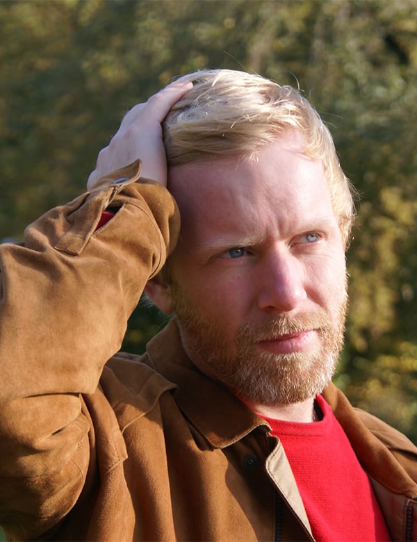 mannelijk model met blond haar Willem