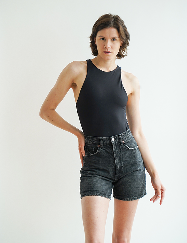 Vrouwelijk model Coco R.