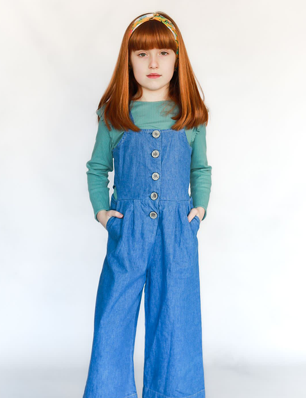 Kindermodel met rood bruin haar Elise Ba.